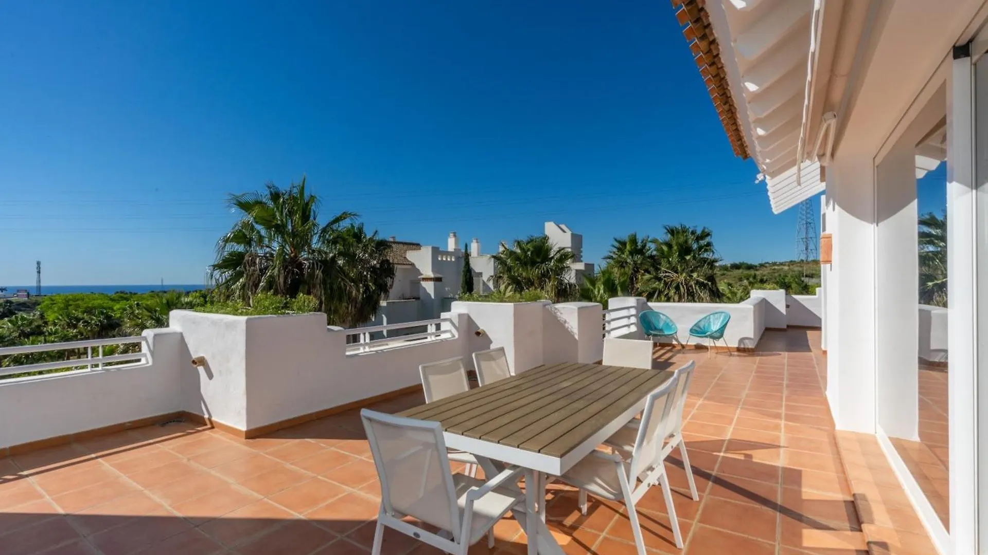 Al-321 Penthouse 3 Bedrooms Alcazaba Lagoon Estepona Spain